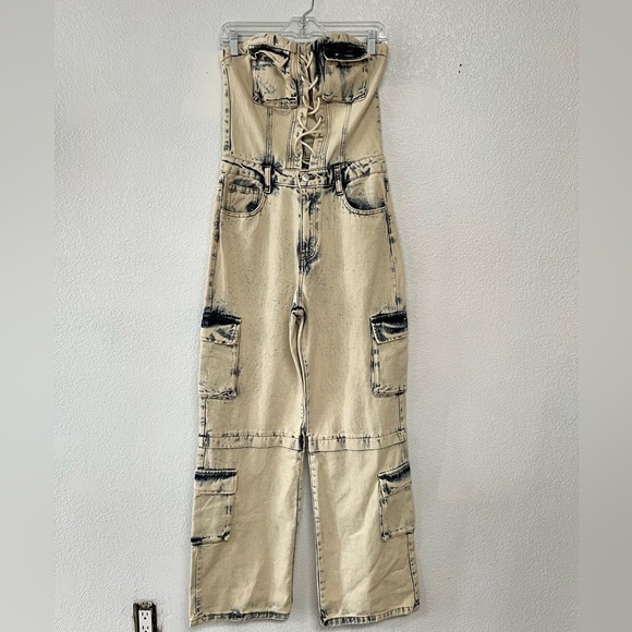 Fashion Nova One Last Dance Dream Jumpsuit Light wash Medium NWT - Picture 3 of 10